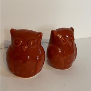 Ceramic Orange Owl Salt & Pepper shakers